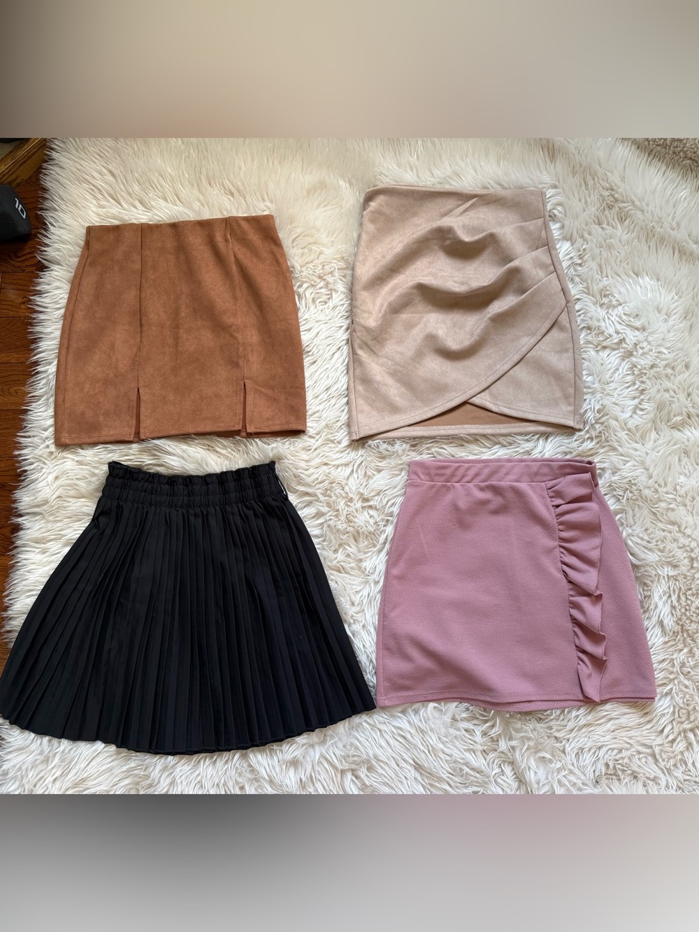 Women's Pink Ruched Mini Skirt - Elegant Everyday Style